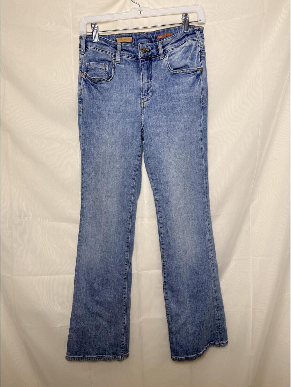 Pilcro Anthropologie Light Wash Bootcut Jeans